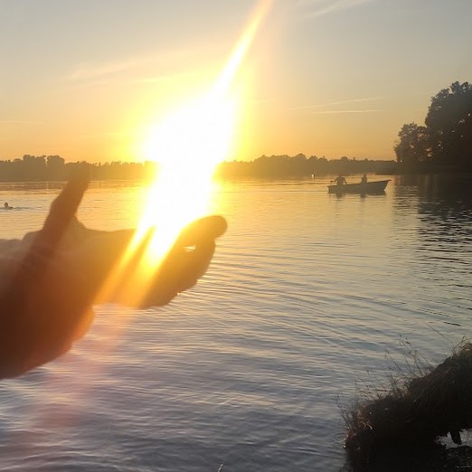 Światło, które pozwalam&nbsp;trzymać